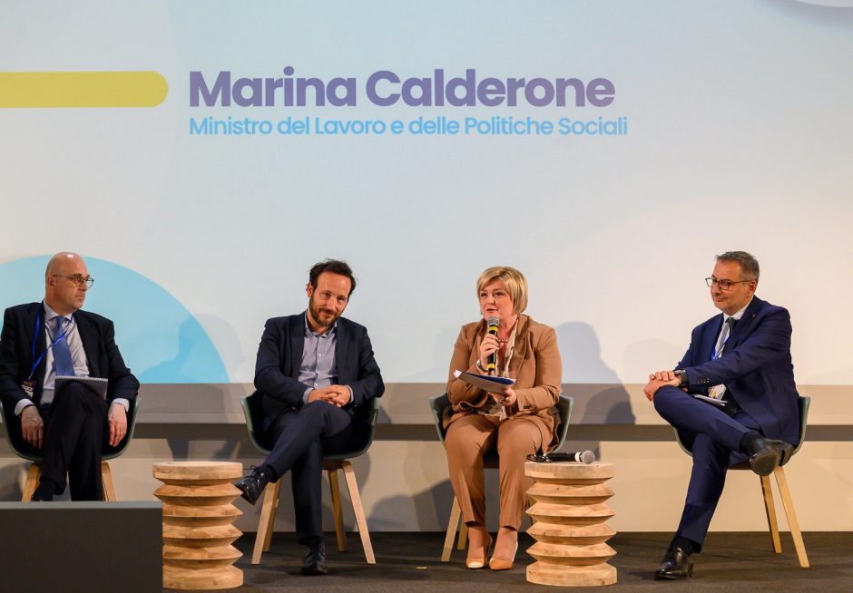 093-1066_NZ6IIaMDA9437