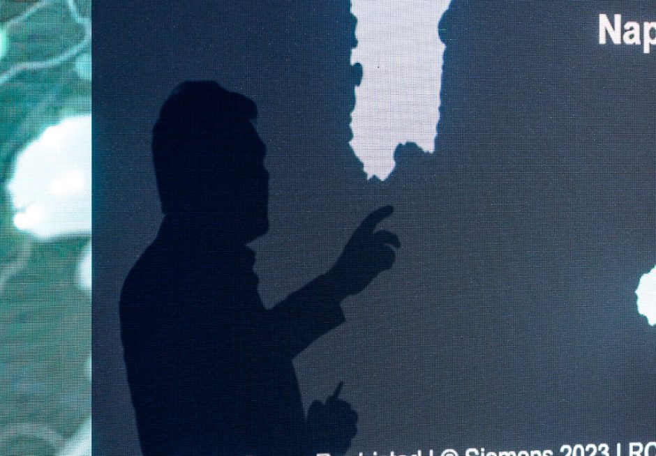 096-0454_N750MDA6973